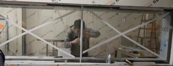 Protezione da radiazioni a raggi X: riflessione del vetro 1% per una maggiore protezione