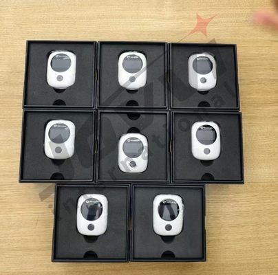 Sensibilità ai neutroni superiore a 1,4CPS/μSv/h Detettore di radiazioni ad ampio raggio Grande dimensione touch screen Audibile Tempo di ricarica visiva
