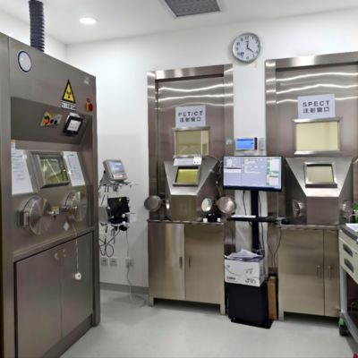 Interno imbottito confortevole per cella calda di protezione dalle radiazioni nucleari con design personalizzato ed equivalente al piombo