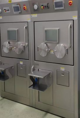 GMP Standard Synthesis Hot Cell for Radiopharmaceutical Production with Lead Equivalent Shielding and Stainless Steel Structure