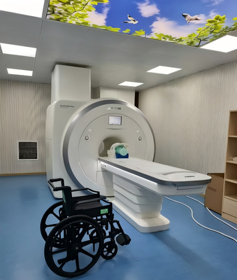 Sedia a rotelle non magnetica con capacità di carico di 100 kg appoggio per braccio pieghevole e regolabile per uso MRI