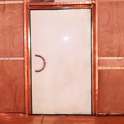 Porta oscillante di rame in foglio RF con 100 dB di schermatura